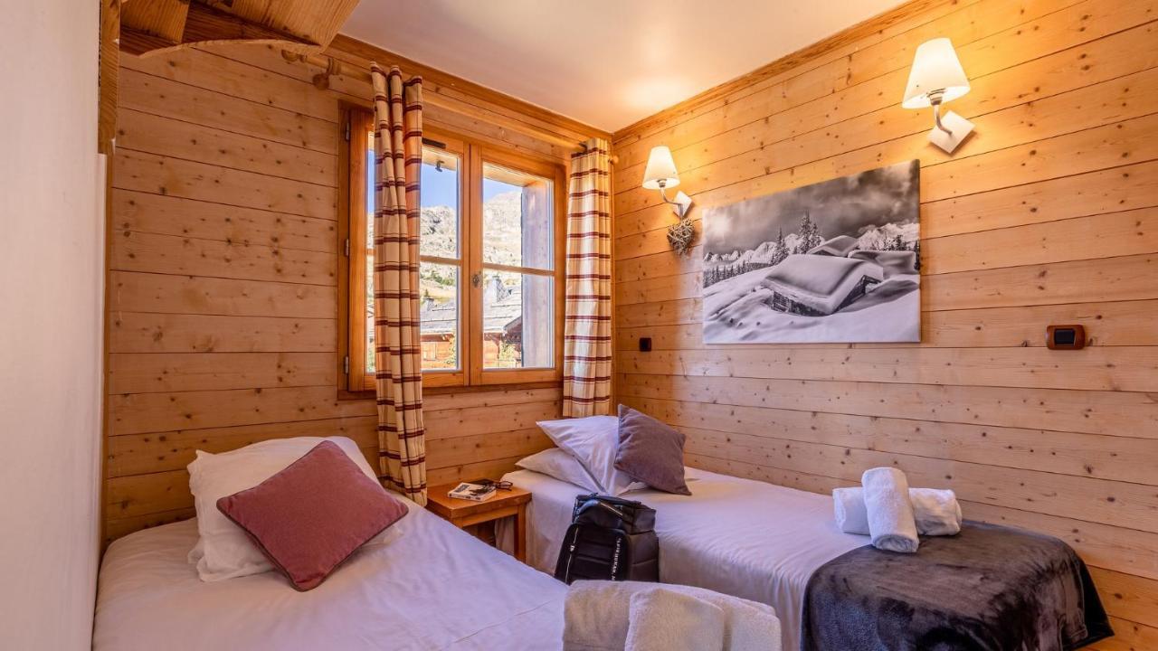 Madame Vacances Les Chalets De L'Altiport Alpe d'Huez Kültér fotó